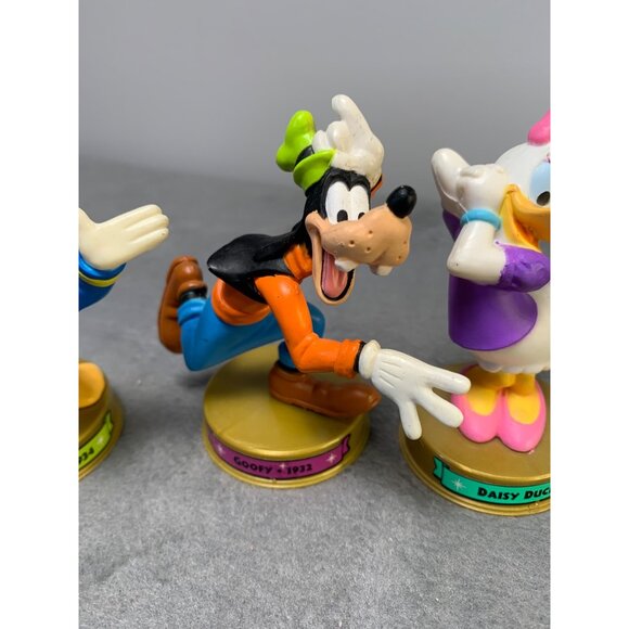 Vintage Disney Donald Duck Goofy Daisy Duck 2002 McDonalds 100 Years Of Magic Co - Picture 3 of 11